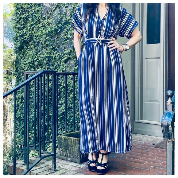 ✨LAST ONES✨Pretty striped maxi dress - Picture 6 of 7